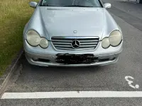 Gebraucht Mercedes C180 143 PS (105 kW) 2003 Silber Coupé