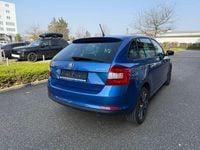 Gebraucht Skoda Rapid 105 PS (77 kW) 2015 Blau Kleinwagen