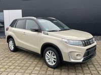 Gebraucht Suzuki Vitara 102 PS (75 kW) 2023 Beige SUV