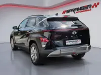 Neu Hyundai Kona Select 139 PS (102 kW) 2025 Grau SUV
