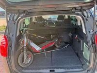 Gebraucht Peugeot 5008 120 PS (88 kW) 2016 Grau Van / Kleinbus