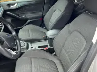 Usado Ford Focus Active 125 CV (91 kW) 2019 Plateado Familiar