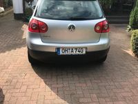 Gebraucht VW Golf V 102 PS (75 kW) 2006 Silber Limousine
