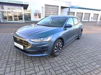Gebraucht Ford Focus Titanium 125 PS (91 kW) 2024 Blau Limousine