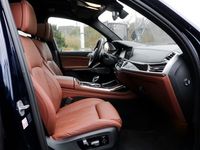gebraucht BMW X7 M50i Sky-Lounge Fond-Enter. B&W AHK Soft-Clos