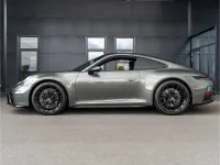 Neu Porsche 911 Carrera 4S 480 PS (353 kW) 2026 Gruen Coupé