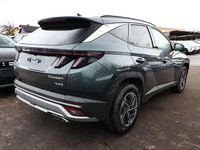 Neu Hyundai Tucson Select 215 PS (158 kW) 2025 Cypress green mineraleffekt SUV