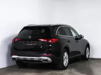 Gebraucht Mercedes GLC200 204 PS (150 kW) 2025 Lack obsidianschwarz SUV
