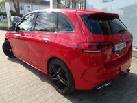 Gebraucht Mercedes B220 AMG line 190 PS (139 kW) 2019 Jupiterrot uni Van / Kleinbus
