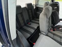 gebraucht VW Touran 2 TDI Automatik 7 Sitzer