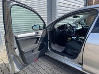 gebraucht VW Golf VII 1.2 TSI CUP PDC AHK KLIMA TEMPO. MFL Klima