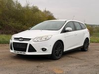 Używany Ford Focus 140 KM (102 kW) 2011 Biały Kombi