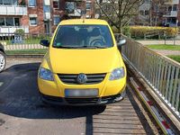 Gebraucht VW Fox 54 PS (39 kW) 2005 Gelb Kleinwagen