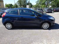 Gebraucht Ford Fiesta Trend 75 PS (55 kW) 2015 Blau Kleinwagen