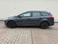 Gebraucht Ford Focus Trend 116 PS (85 kW) 2011 Midnight skygrau metallic Kombi