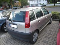 Gebraucht Fiat Punto 60 PS (44 kW) 1999 Silber metallic Kleinwagen
