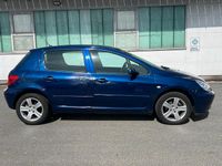 Gebraucht Peugeot 307 110 PS (80 kW) 2004 Blau Kleinwagen