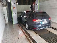 Gebraucht VW Golf VII Comfortline 116 PS (85 kW) 2019 Schwarz Kombi