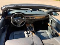 Gebraucht BMW 320 Cabriolet 170 PS (125 kW) 2007 Grau Cabrio