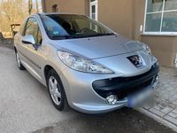 Gebraucht Peugeot 207 75 PS (55 kW) 2009 Silber Kleinwagen