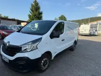 Gebraucht Renault Trafic Komfort 116 PS (85 kW) 2015 Weiß Van / Kleinbus