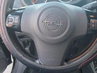 Gebraucht Opel Corsa 101 PS (74 kW) 2010 Schwarz Kleinwagen