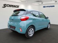 Gebraucht Hyundai i10 Select 63 PS (46 kW) 2025 Grün Kleinwagen