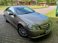 Gebraucht Mercedes E200 184 PS (135 kW) 2011 Beige Coupé