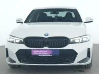 Gebraucht BMW 320e M Sport 204 PS (150 kW) 2023 Alpinweiss Limousine