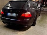 Gebraucht BMW 545 333 PS (244 kW) 2004 Schwarz Kombi