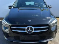 Gebraucht Mercedes B200 Business 150 PS (110 kW) 2019 Schwarz Kleinwagen