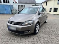 Gebraucht VW Golf Plus Cross 105 PS (77 kW) 2011 Braun Van / Kleinbus