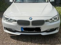 gebraucht BMW 320 d F31 Modern Line Weiß