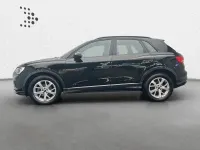 Gebraucht Audi Q3 Ambiente 150 PS (110 kW) 2022 Schwarz SUV