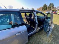 Gebraucht Ford Grand C-Max Titanium 116 PS (85 kW) 2012 Silber Van / Kleinbus