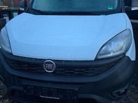 Gebraucht Fiat Doblò Trekking 95 PS (69 kW) 2019 Weiß Van / Kleinbus