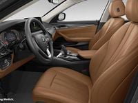 Gebraucht BMW 520 Sport Line 197 PS (144 kW) 2024 Sophistograu brillanteffekt Kombi