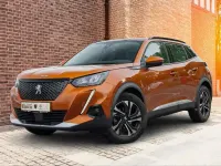 Gebraucht Peugeot 2008 Allure 131 PS (96 kW) 2020 Orange SUV