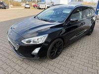 Gebraucht Ford Focus Cool & Connect 125 PS (91 kW) 2018 Schwarz Limousine