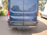 Gebraucht Ford Transit 170 PS (125 kW) 2017 Blau Van / Kleinbus