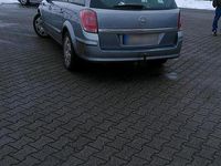 Gebraucht Opel Astra 82 PS (60 kW) 2005 Grau Kombi