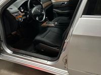Gebraucht Mercedes E200 Elegance 136 PS (100 kW) 2011 Silber Kombi