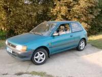 Gebraucht Toyota Starlet 75 PS (55 kW) 1995 Blau Kleinwagen