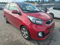 Gebraucht Kia Picanto Edition 7 69 PS (50 kW) 2013 Rot Kleinwagen