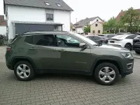 Usado Jeep Compass Limited 170 HP (125 kW) 2018 Verde SUV