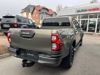Neu Toyota HiLux 204 PS (150 kW) 2026 Manganbronze metallic Pickup