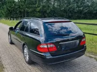 Gebraucht Mercedes E220 Elegance 170 PS (125 kW) 2008 Schwarz Limousine