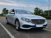 Gebraucht Mercedes E220 194 PS (142 kW) 2018 Silber Kombi