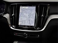 Gebraucht Volvo V60 CC 197 PS (144 kW) 2023 Grau Kombi