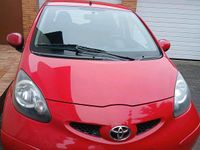 Gebraucht Toyota Yaris 68 PS (50 kW) 2006 Rot Kleinwagen
